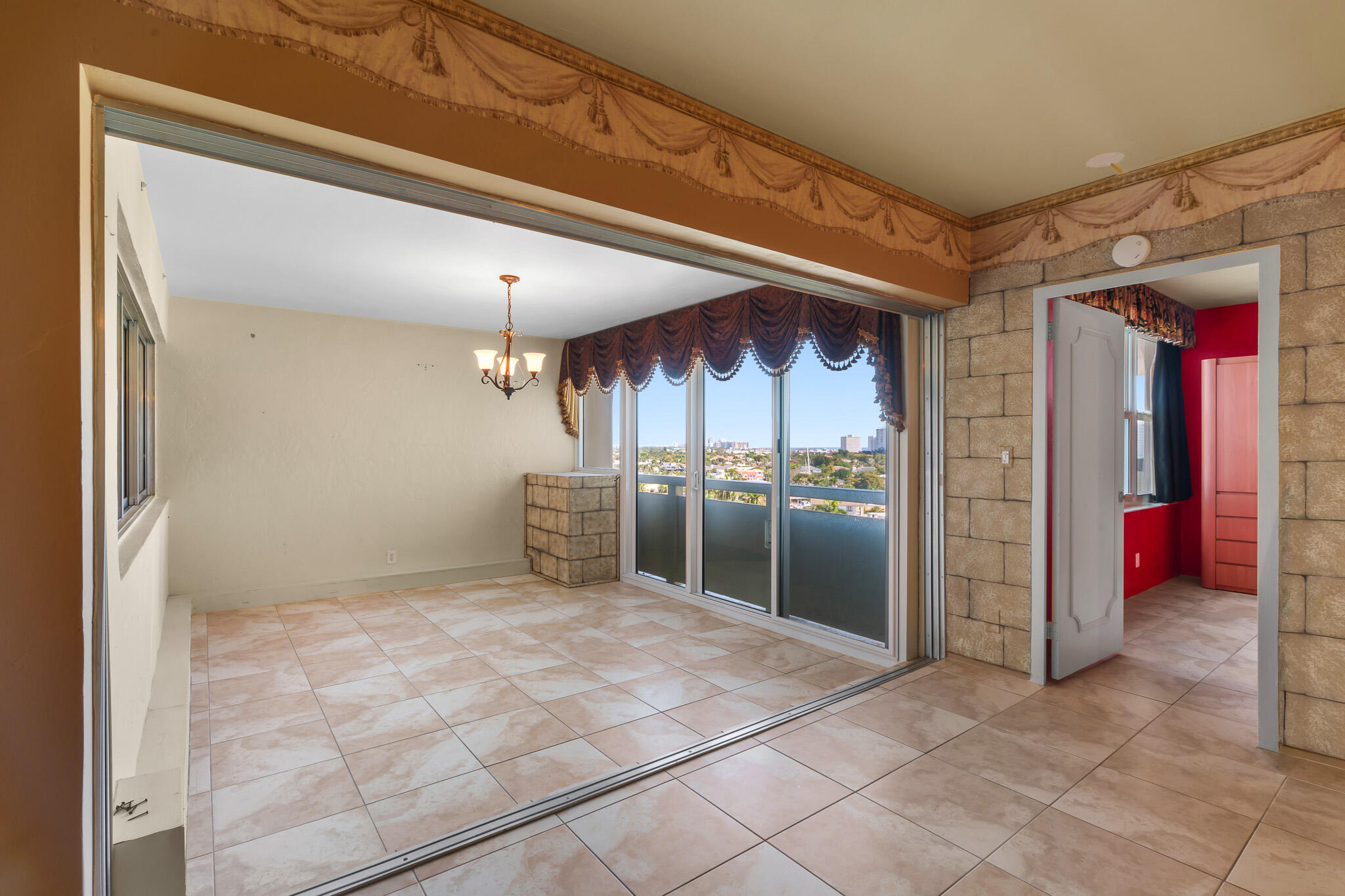 CORAL RIDGE TOWERS NORTH CO-OP - Residential