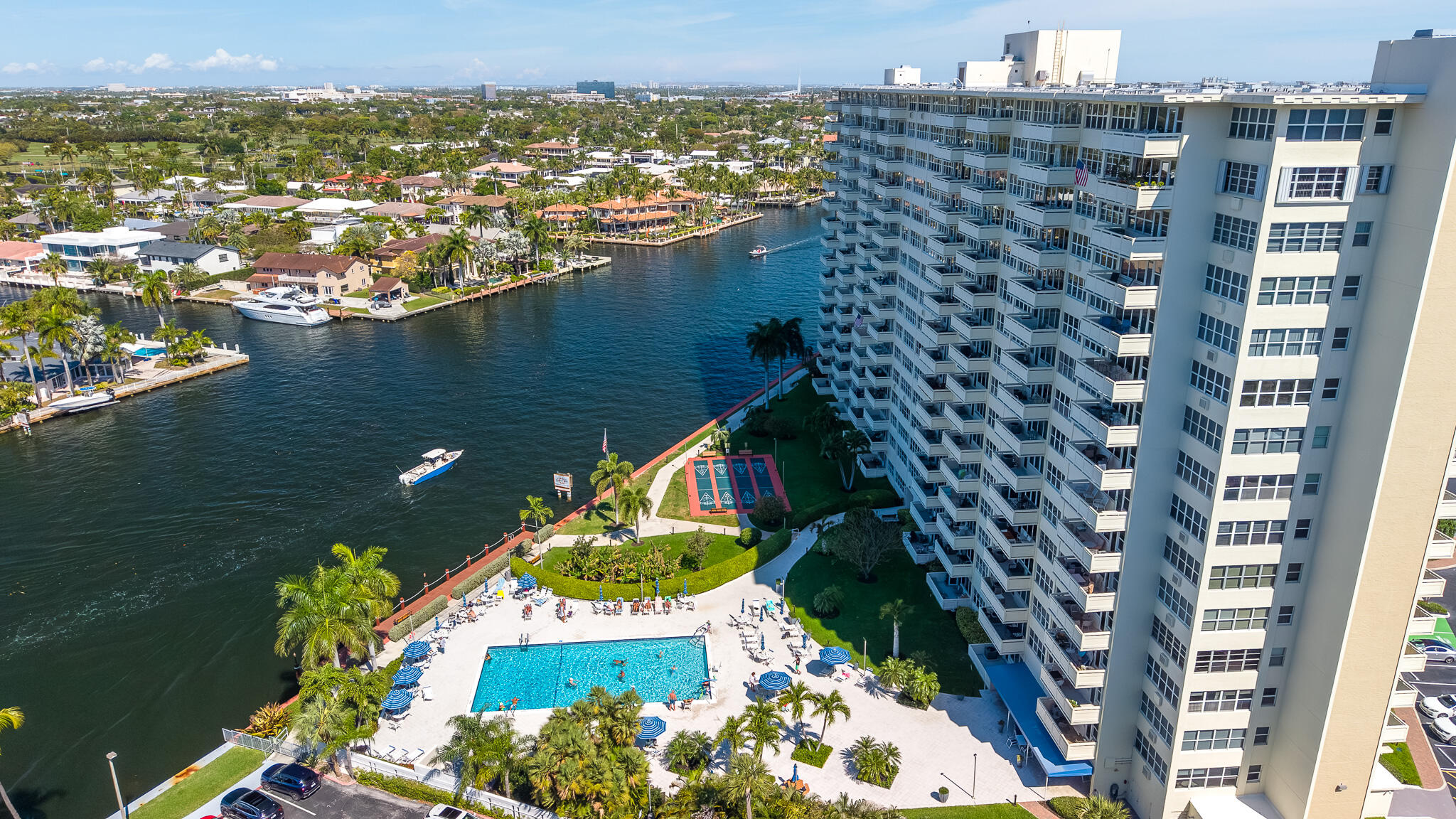 CORAL RIDGE TOWERS NORTH CO-OP - Residential