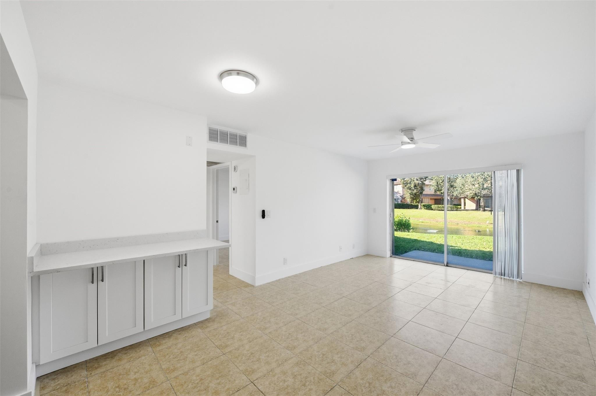 3228 Coral Ridge Drive 3228