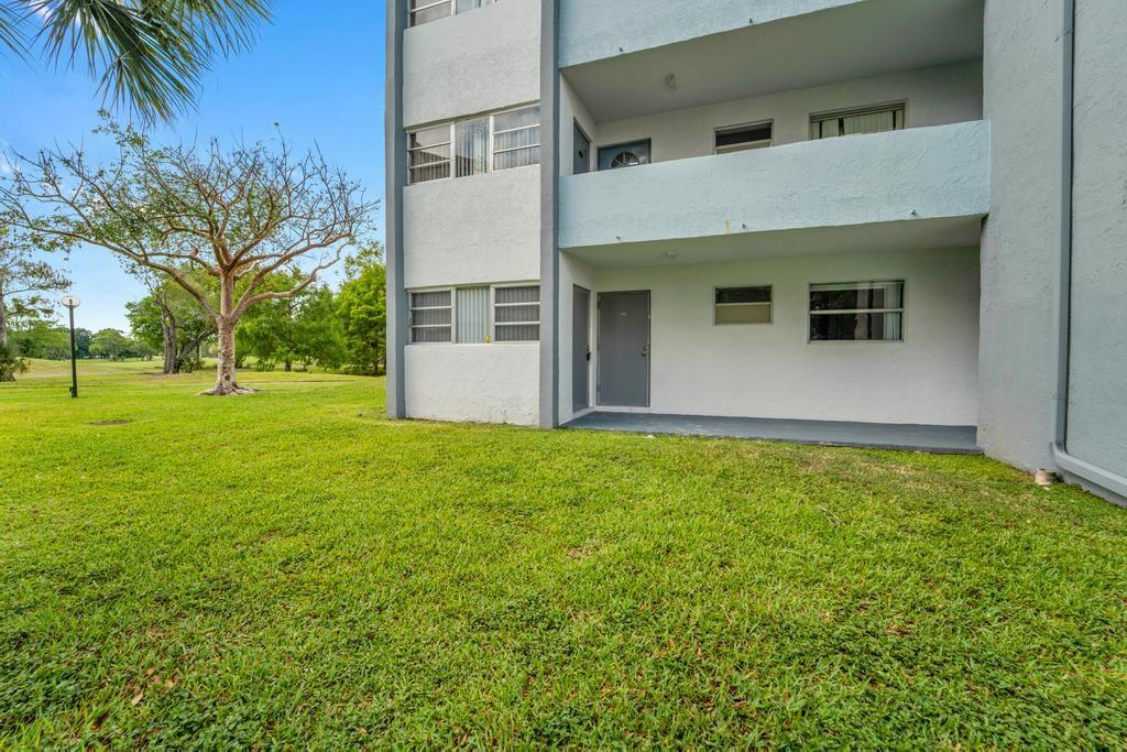 Sands Point - Residential