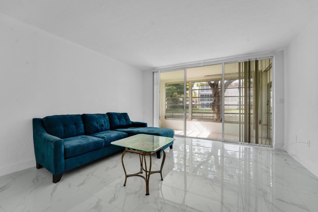Sands Point - Residential