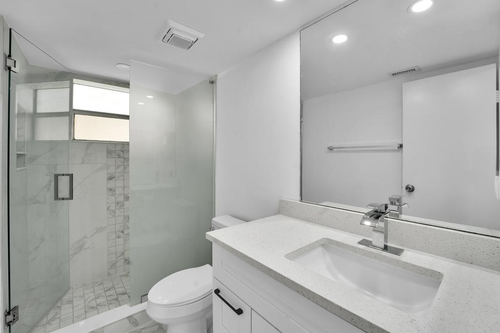 Sands Point - Residential