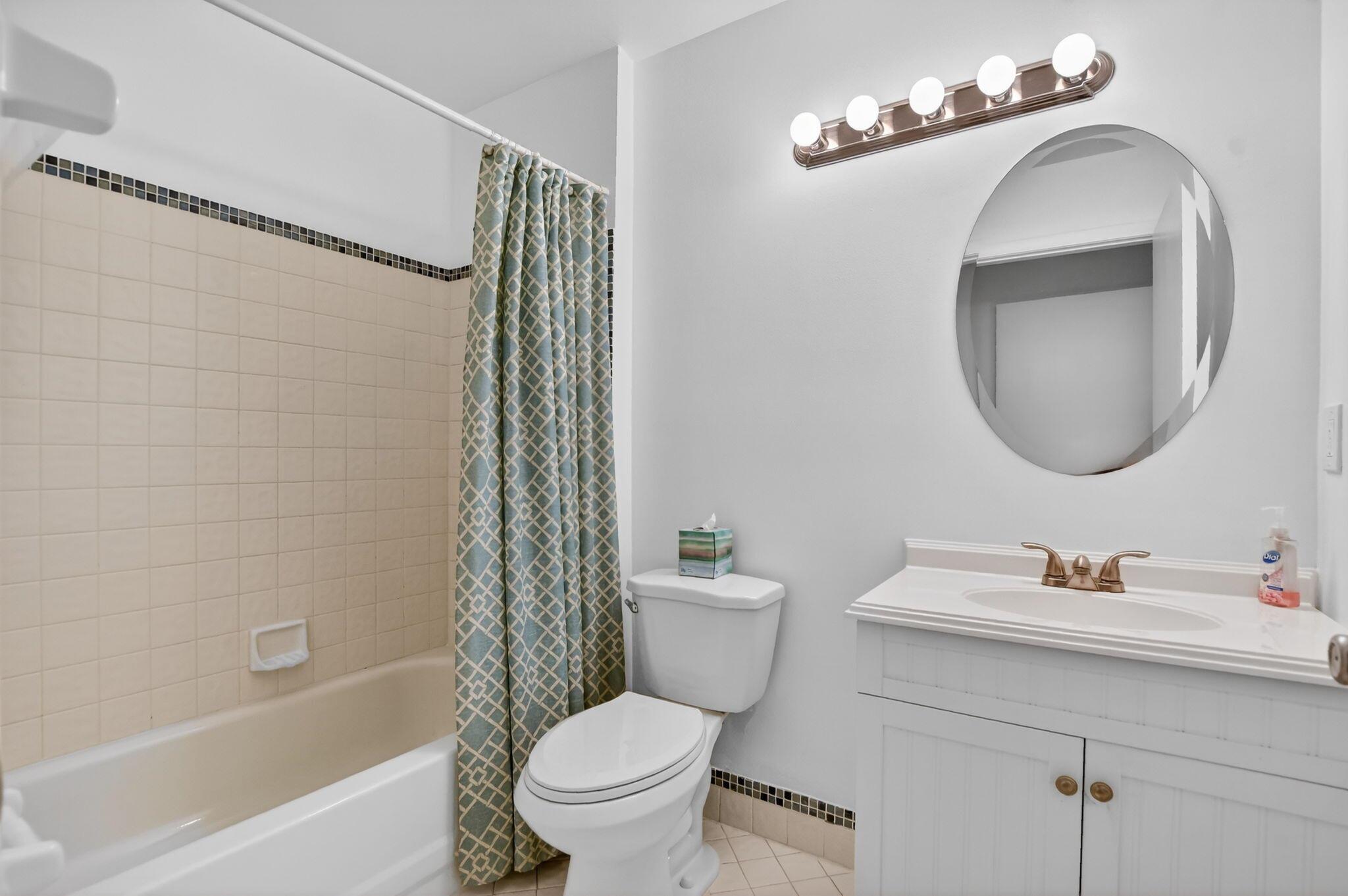 APPLEWOOD VILLAGE I-D CON - Residential