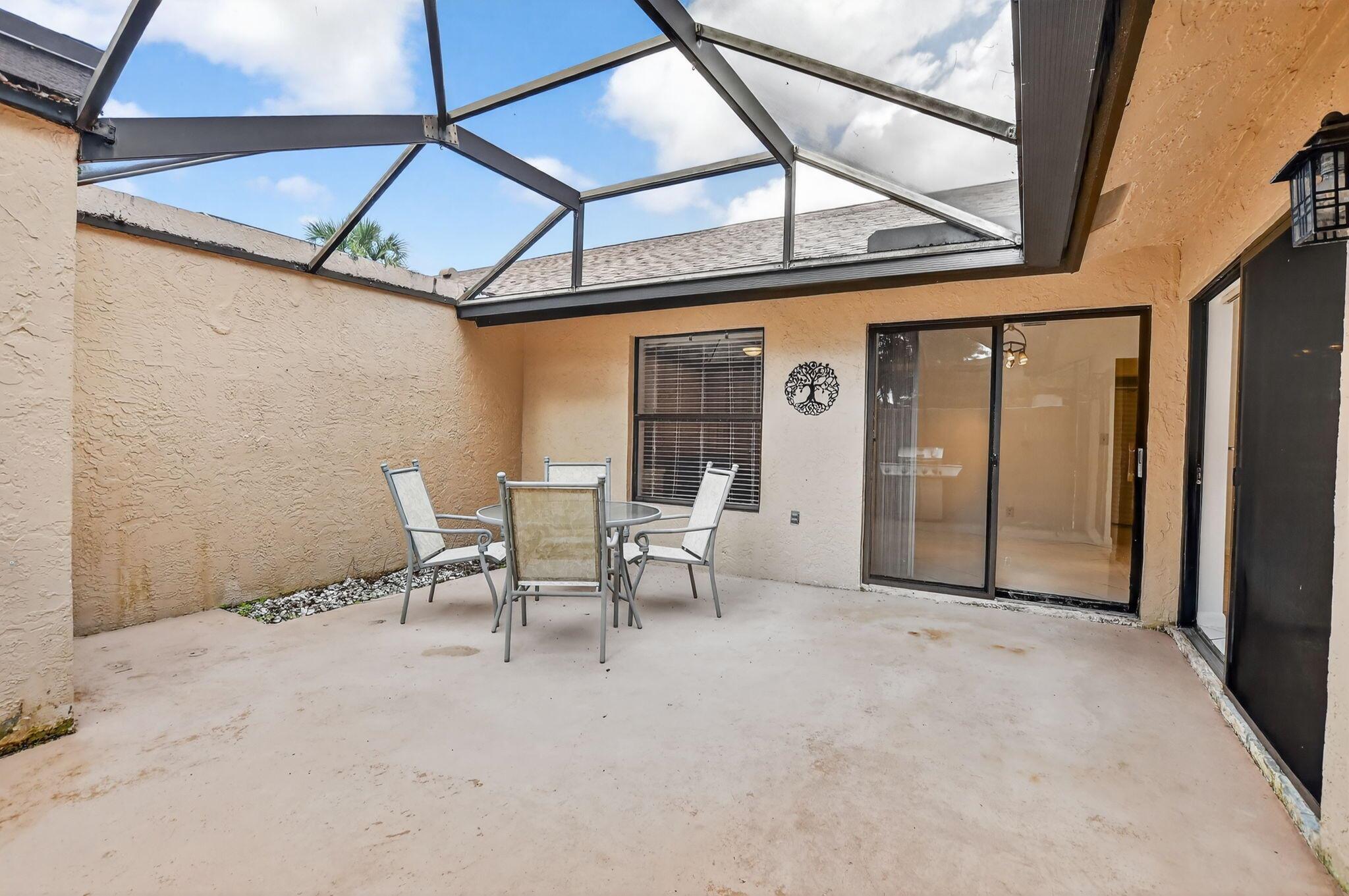 APPLEWOOD VILLAGE I-D CON - Residential