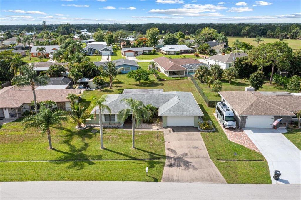 Photo of 2471 SE Saphire Terrace, Port Saint Lucie, FL 34952 (MLS # R11005589)