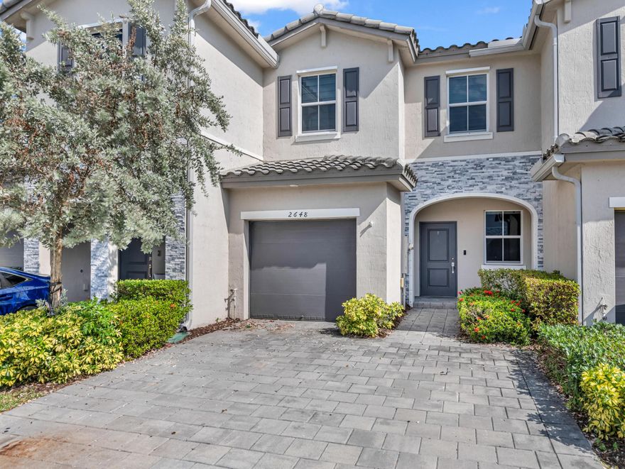 Stunning 3BR/2.5BA townhome in the sought-after Riviera community of Homestead! Move-in ready with a modern stainless-steel appliance package, sleek tile flooring on the main level, and plush carpeting upstairs. The open-concept layout is perfect for entertaining, while the upper level offers a serene owner's retreat and two generous bedrooms. Enjoy resort-style amenities including a state-of-the-art clubhouse, fitness center, scenic lake views, and sparkling pool. Minutes from the Florida Turnpike — Miami's dining, shopping, and nightlife are a short drive, and Key Largo's crystal waters just 30 minutes south. Turnkey, tasteful, and truly rare. Schedule your private showing today!