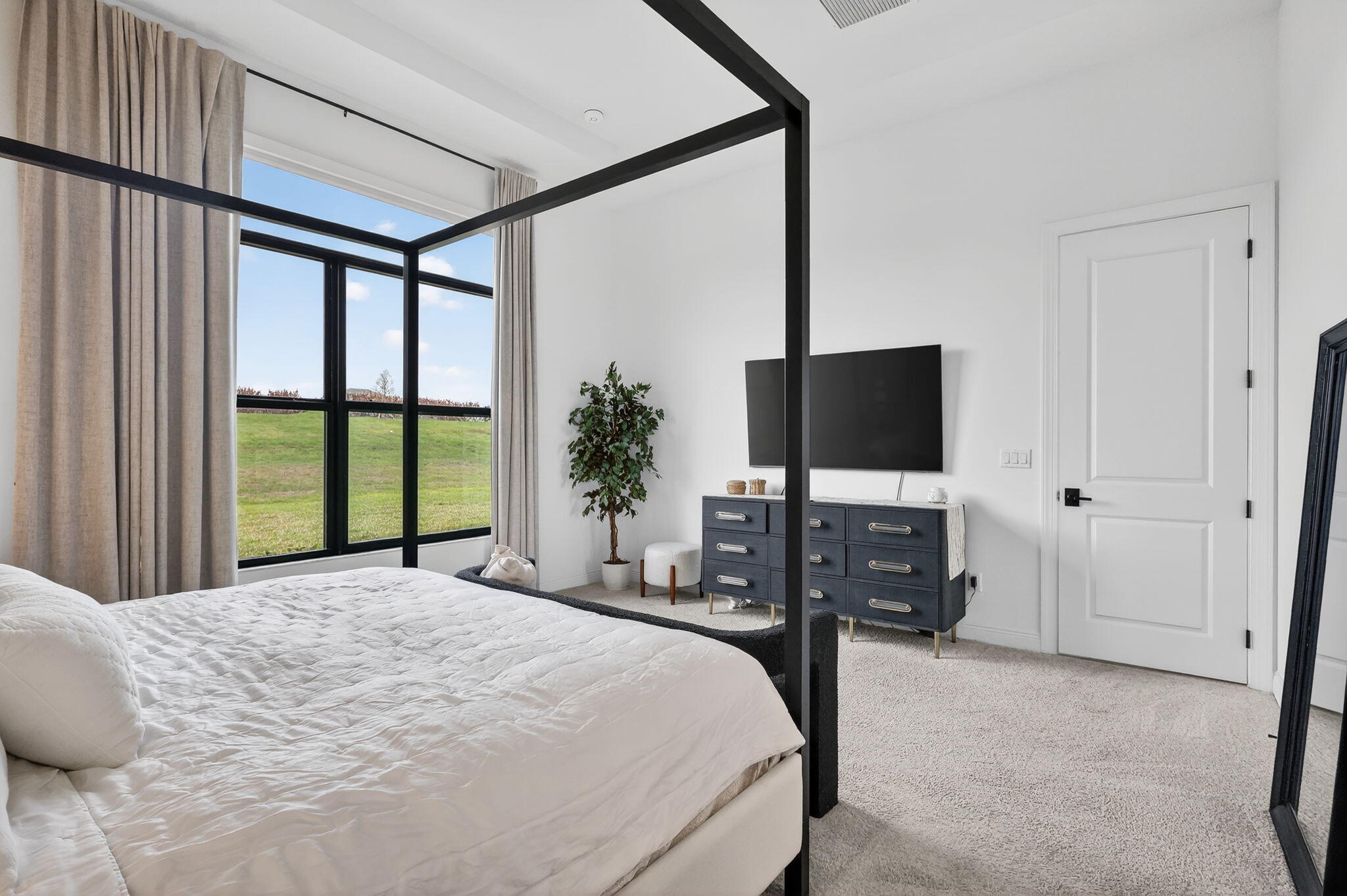 VERANO SOUTH PUD 1 - POD E - PLAT NO. 2 - Residential Lease