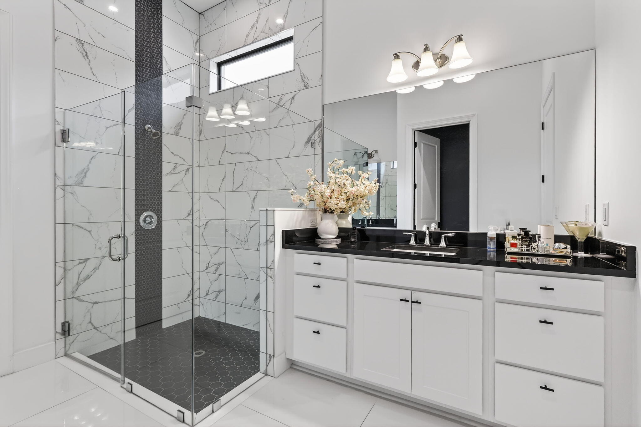 VERANO SOUTH PUD 1 - POD E - PLAT NO. 2 - Residential Lease