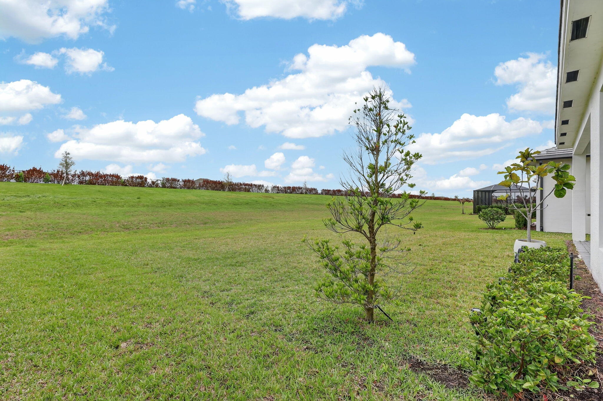 VERANO SOUTH PUD 1 - POD E - PLAT NO. 2 - Residential Lease