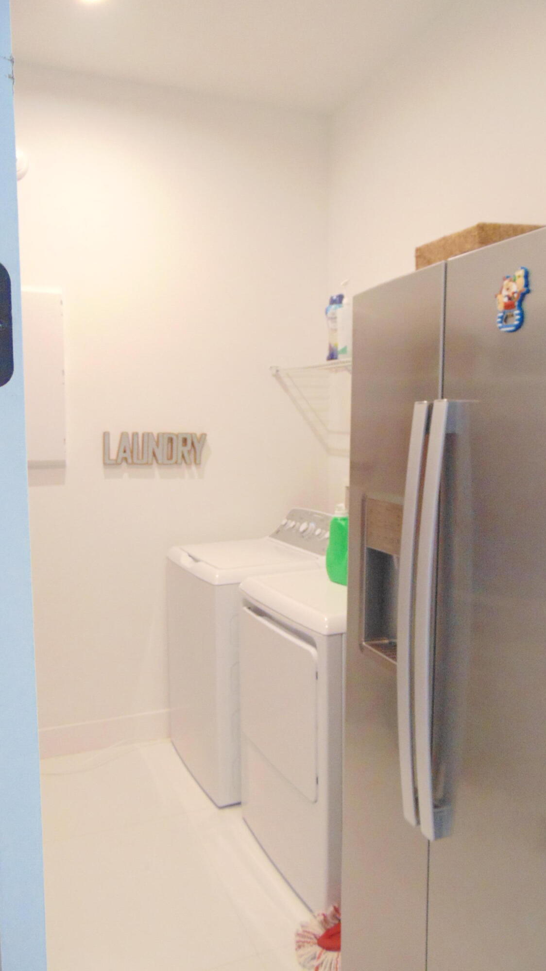 VERANO SOUTH PUD 1 - POD E - PLAT NO. 2 - Residential Lease