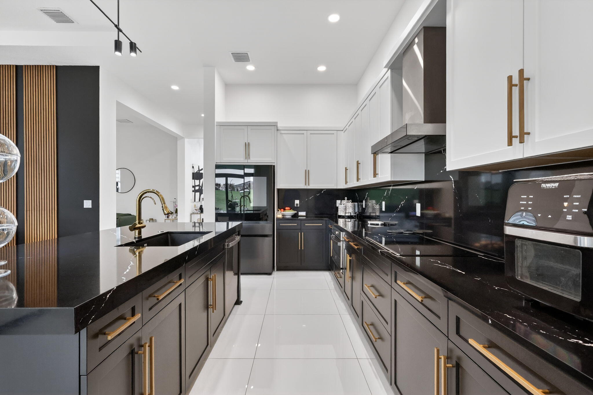 VERANO SOUTH PUD 1 - POD E - PLAT NO. 2 - Residential Lease