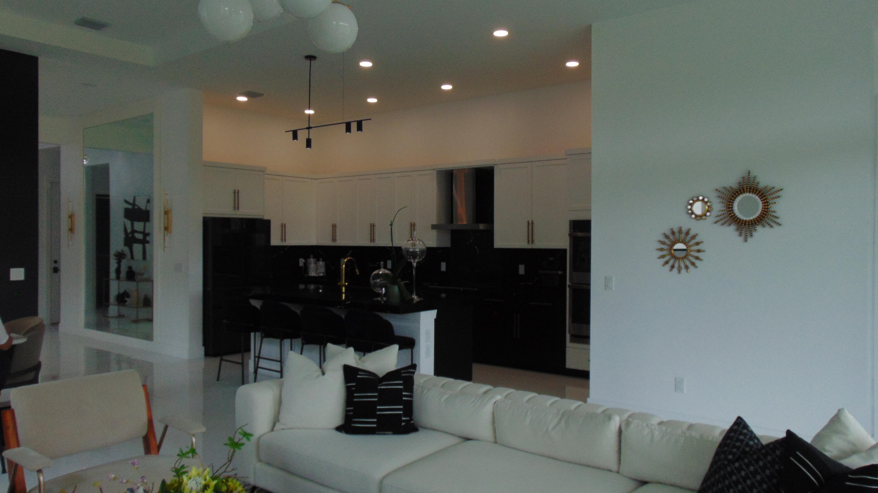 VERANO SOUTH PUD 1 - POD E - PLAT NO. 2 - Residential Lease