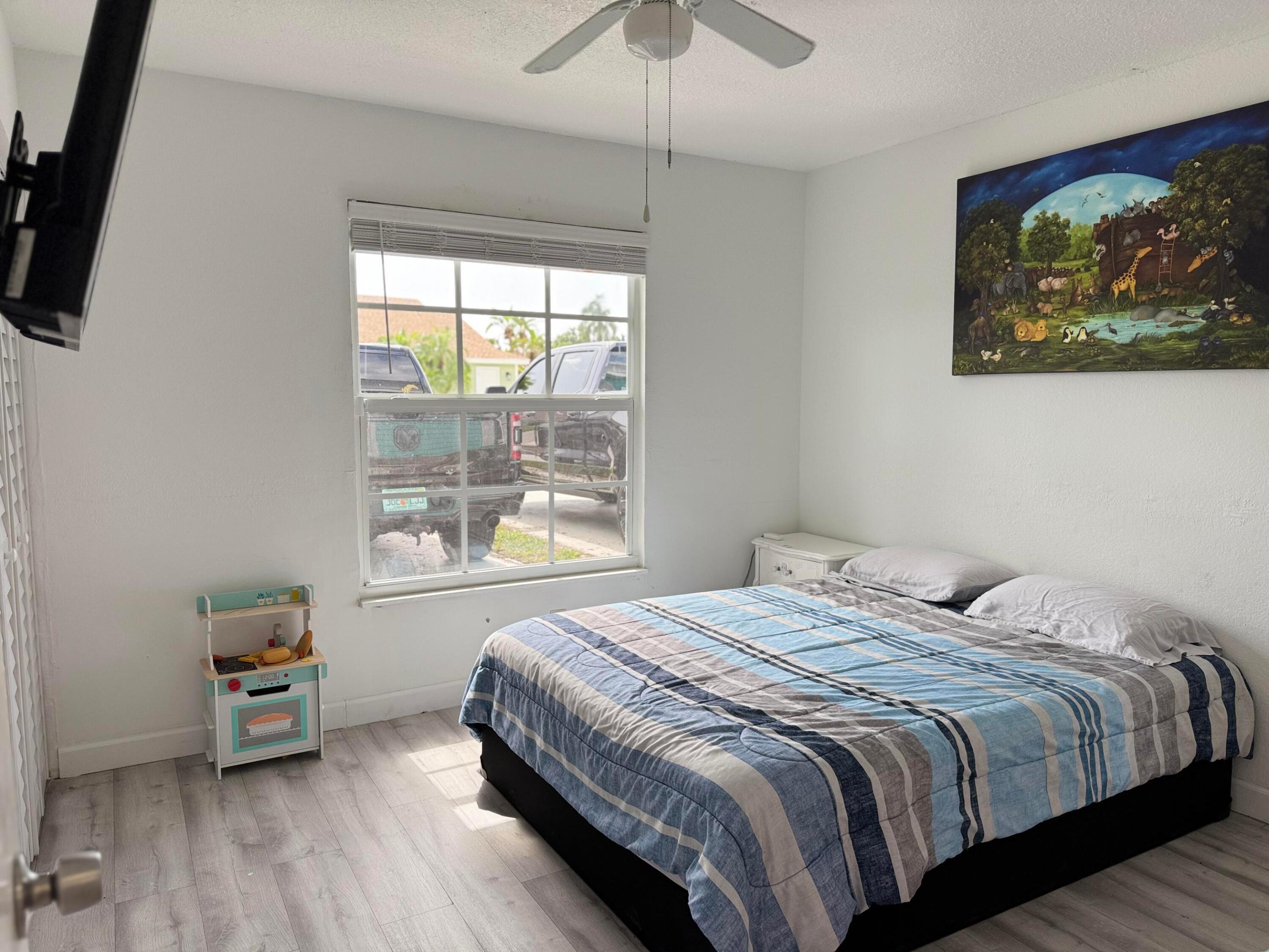 ROYAL FOREST TOWNHOUSES - Residential