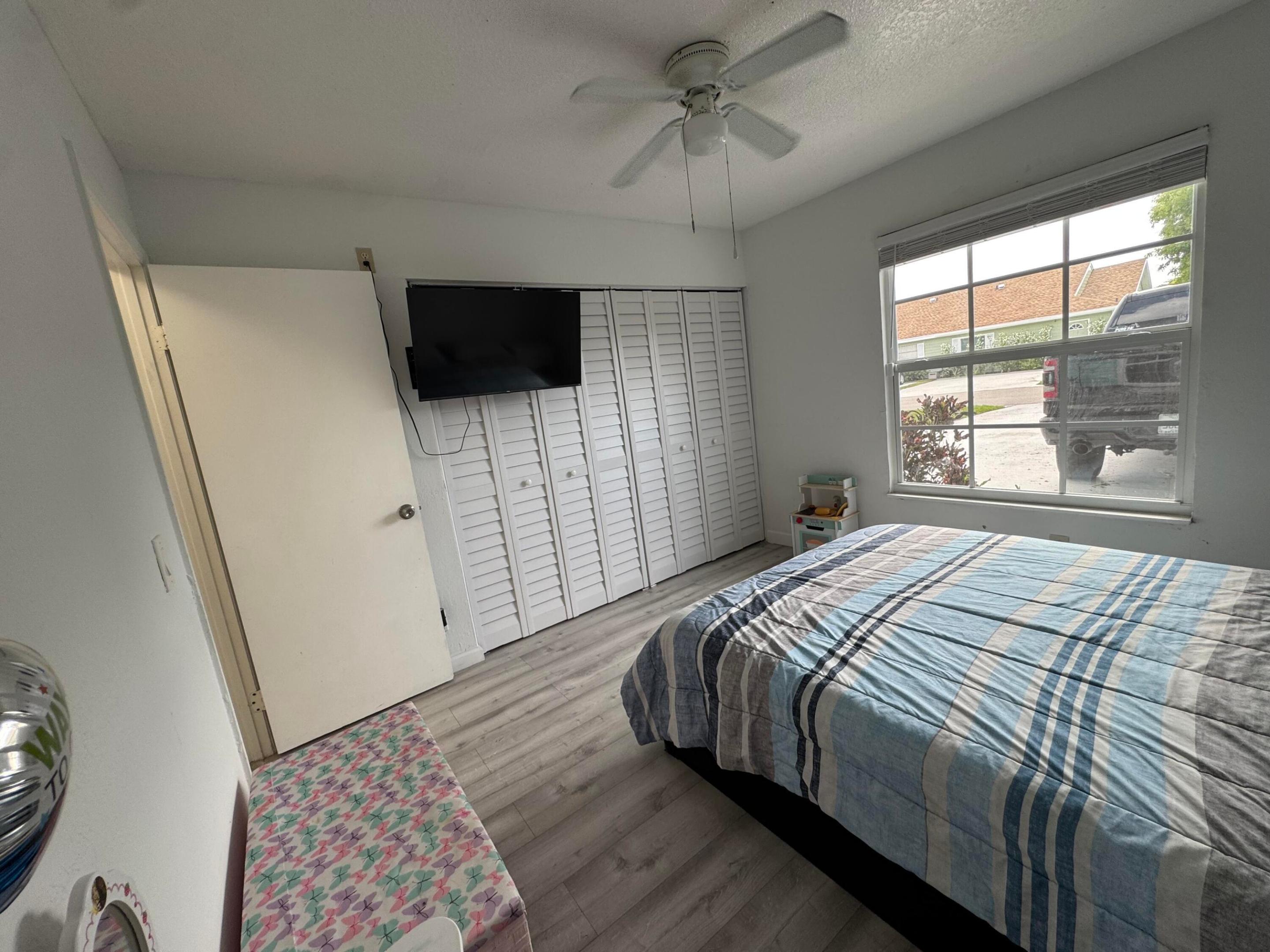 ROYAL FOREST TOWNHOUSES - Residential