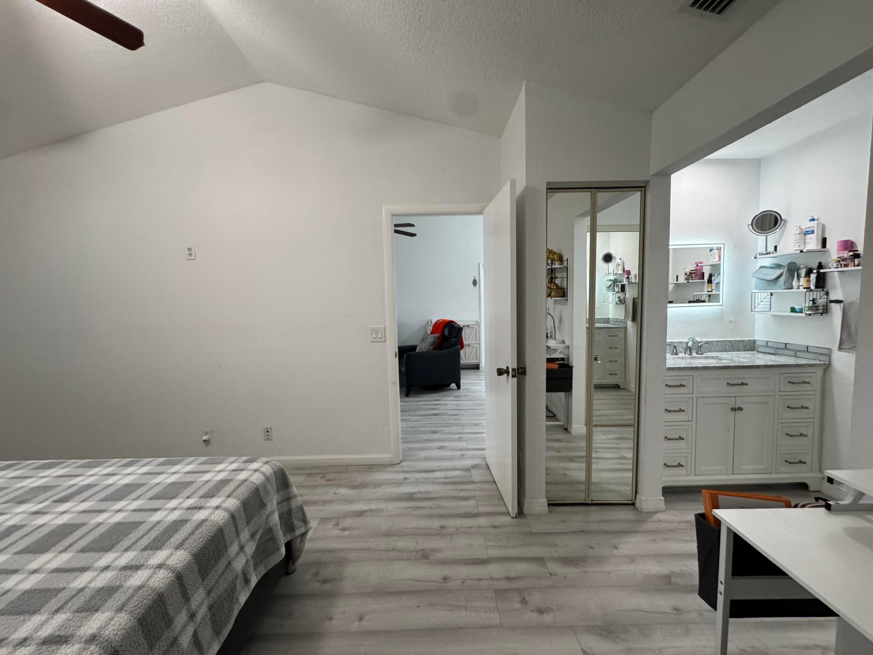 ROYAL FOREST TOWNHOUSES - Residential