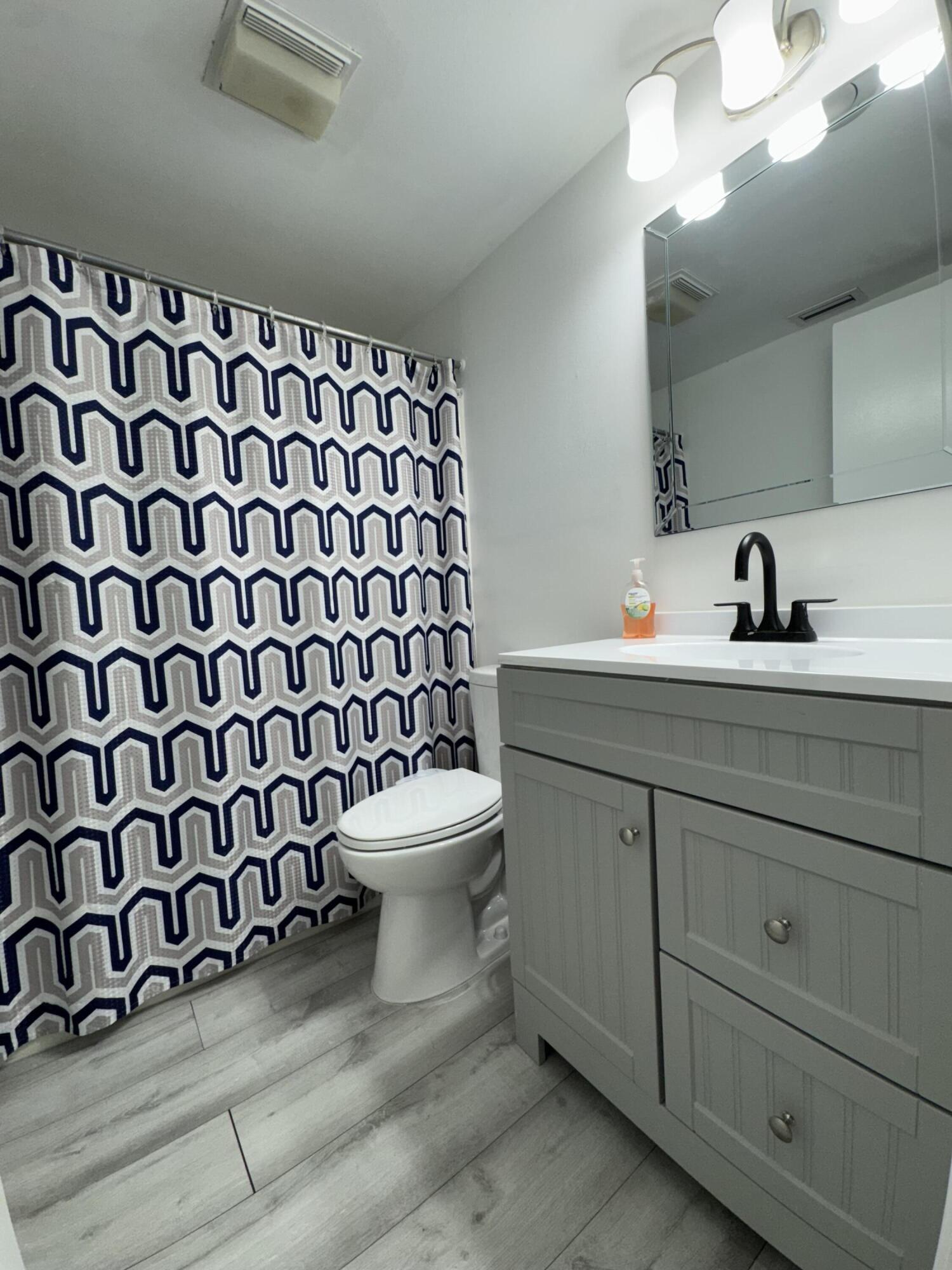 ROYAL FOREST TOWNHOUSES - Residential