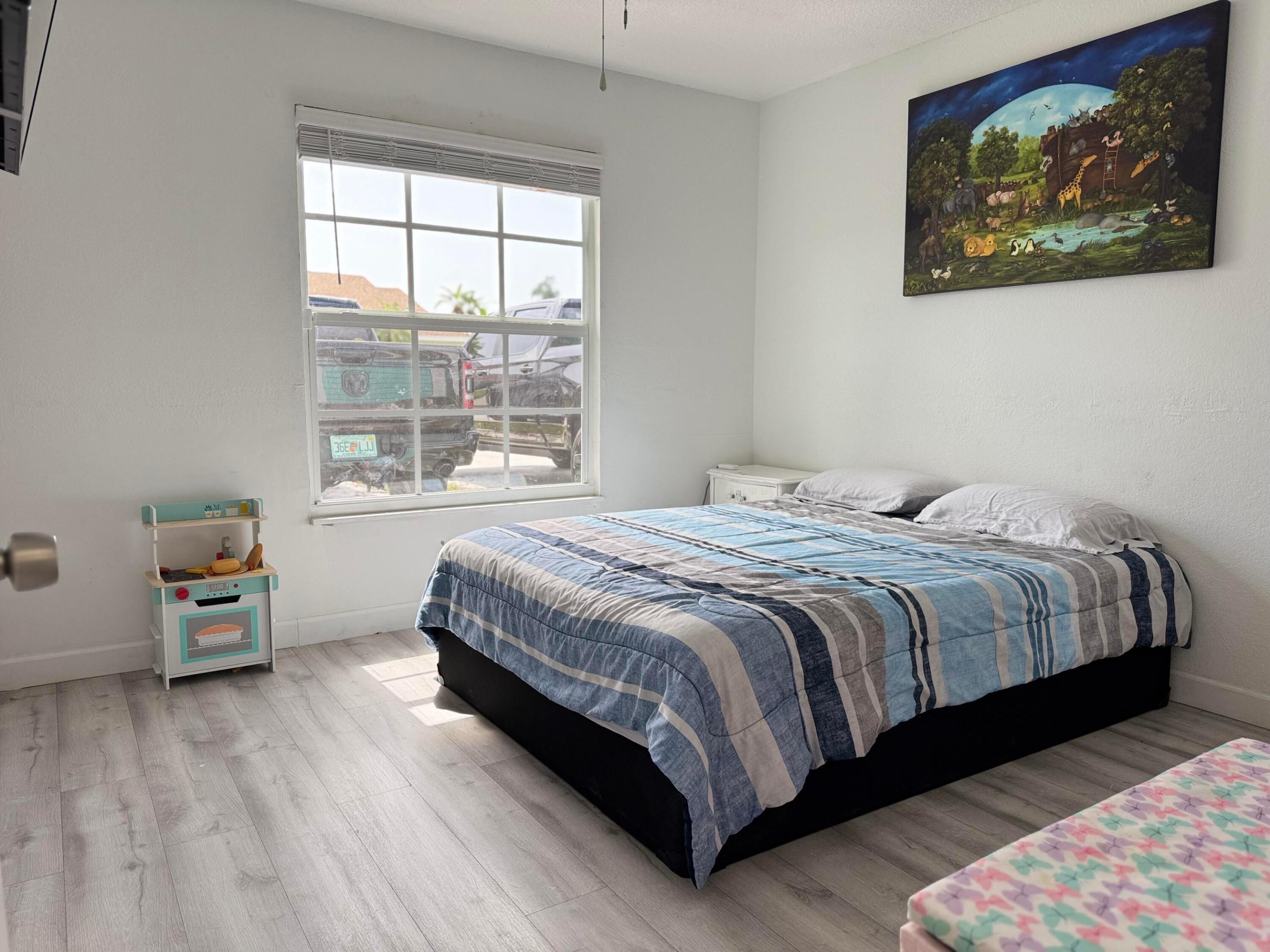 ROYAL FOREST TOWNHOUSES - Residential