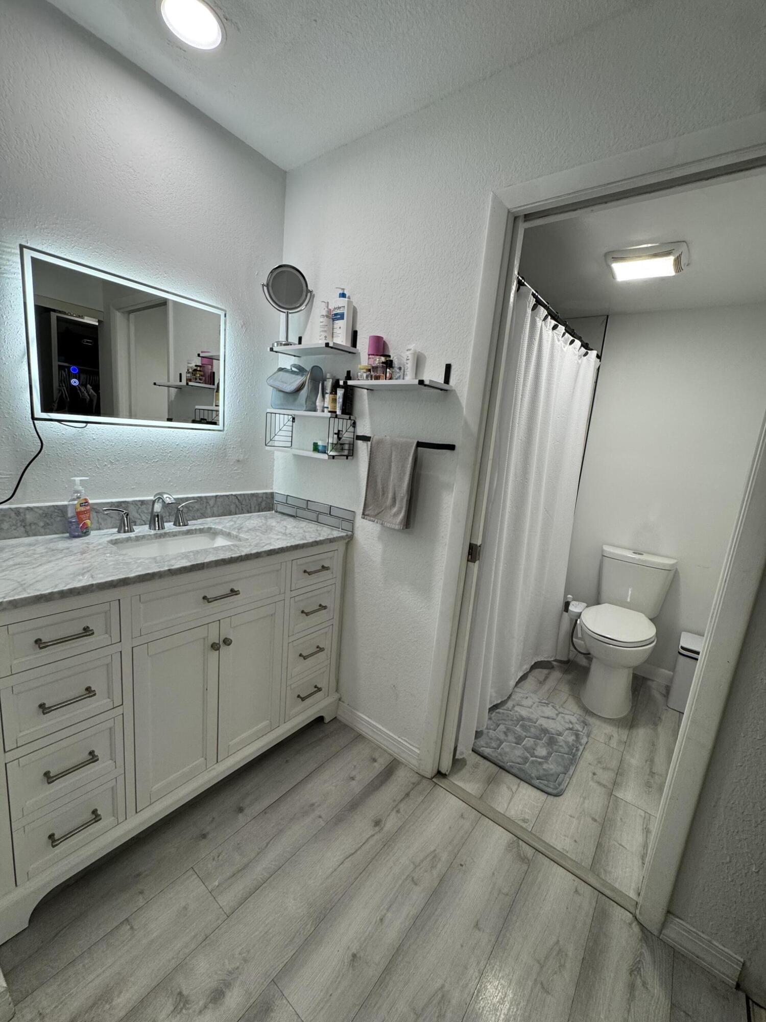 ROYAL FOREST TOWNHOUSES - Residential