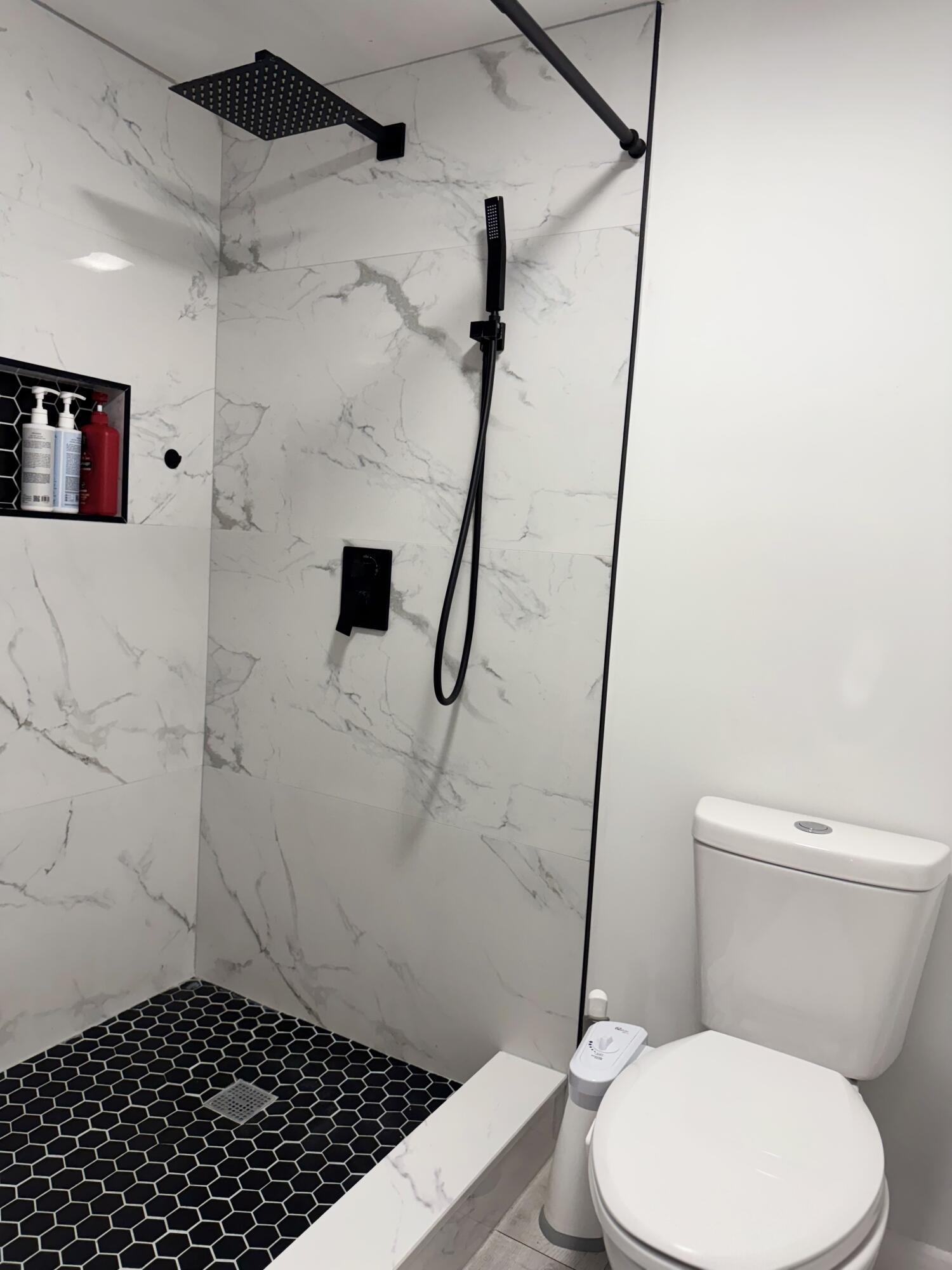 ROYAL FOREST TOWNHOUSES - Residential