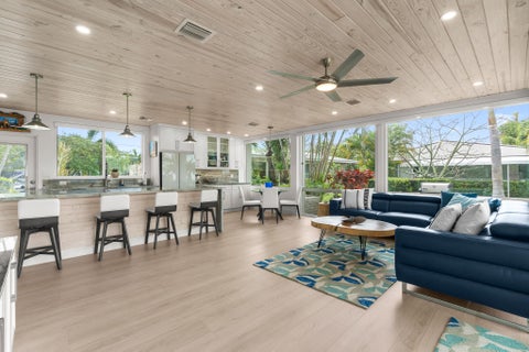 Tiny photo for 3211 SE 11th Street #3e, Pompano Beach, FL 33062 (MLS # B26020992)