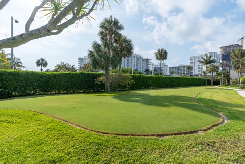 Tiny photo for 3211 SE 11th Street #3e, Pompano Beach, FL 33062 (MLS # B26020992)