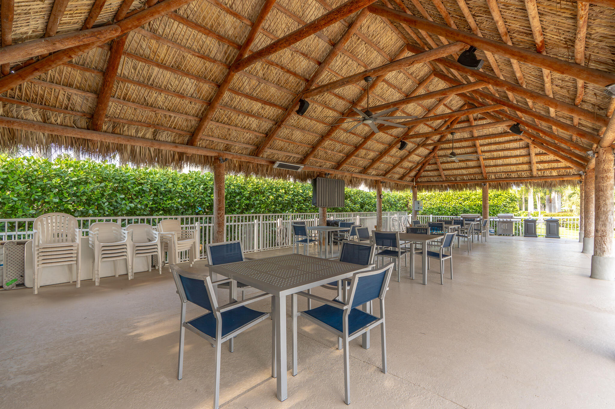 POMPANO SURF CLUB CO-OP - Residential