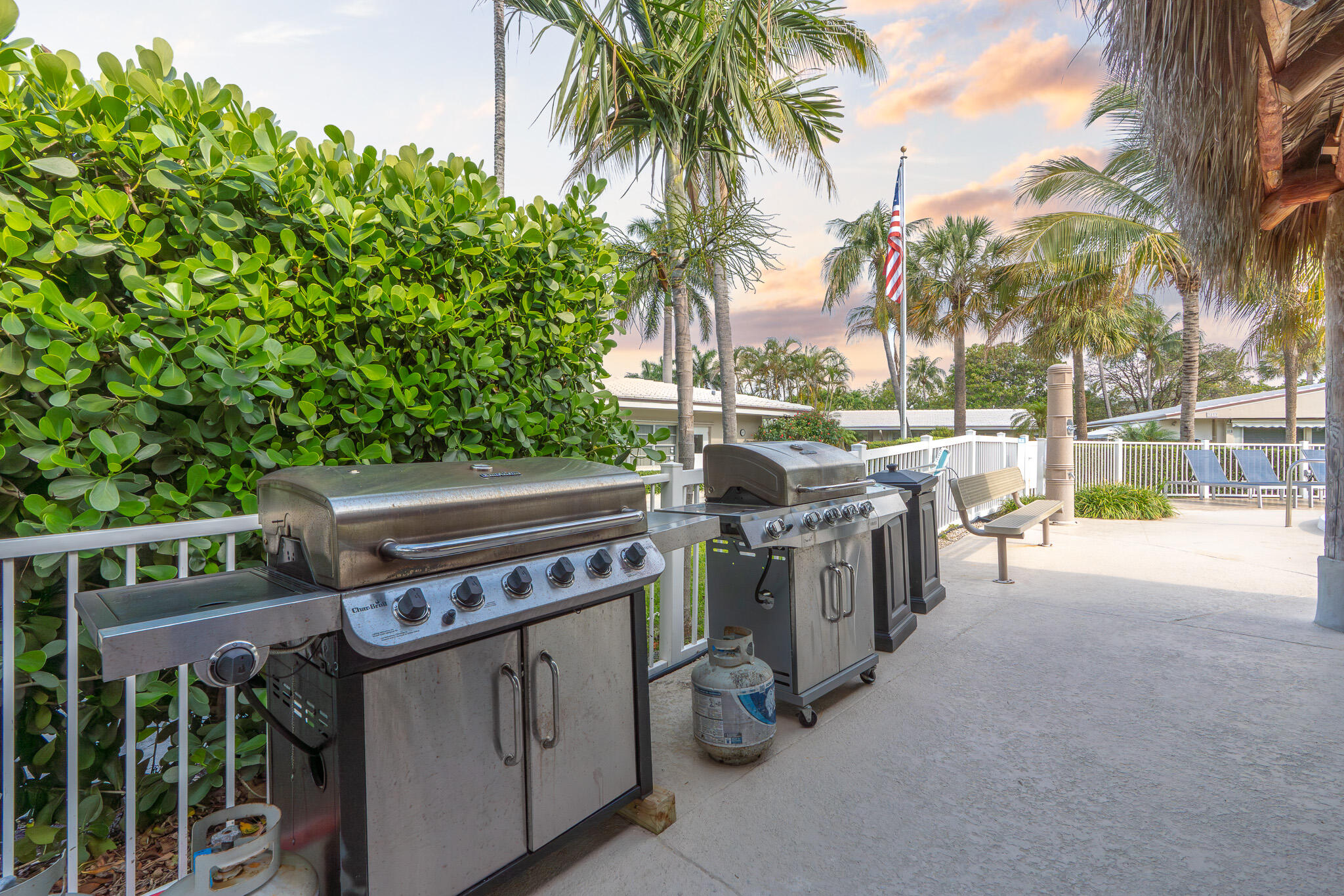 POMPANO SURF CLUB CO-OP - Residential