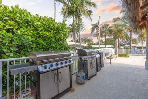 Tiny photo for 3211 SE 11th Street #3e, Pompano Beach, FL 33062 (MLS # B26020992)