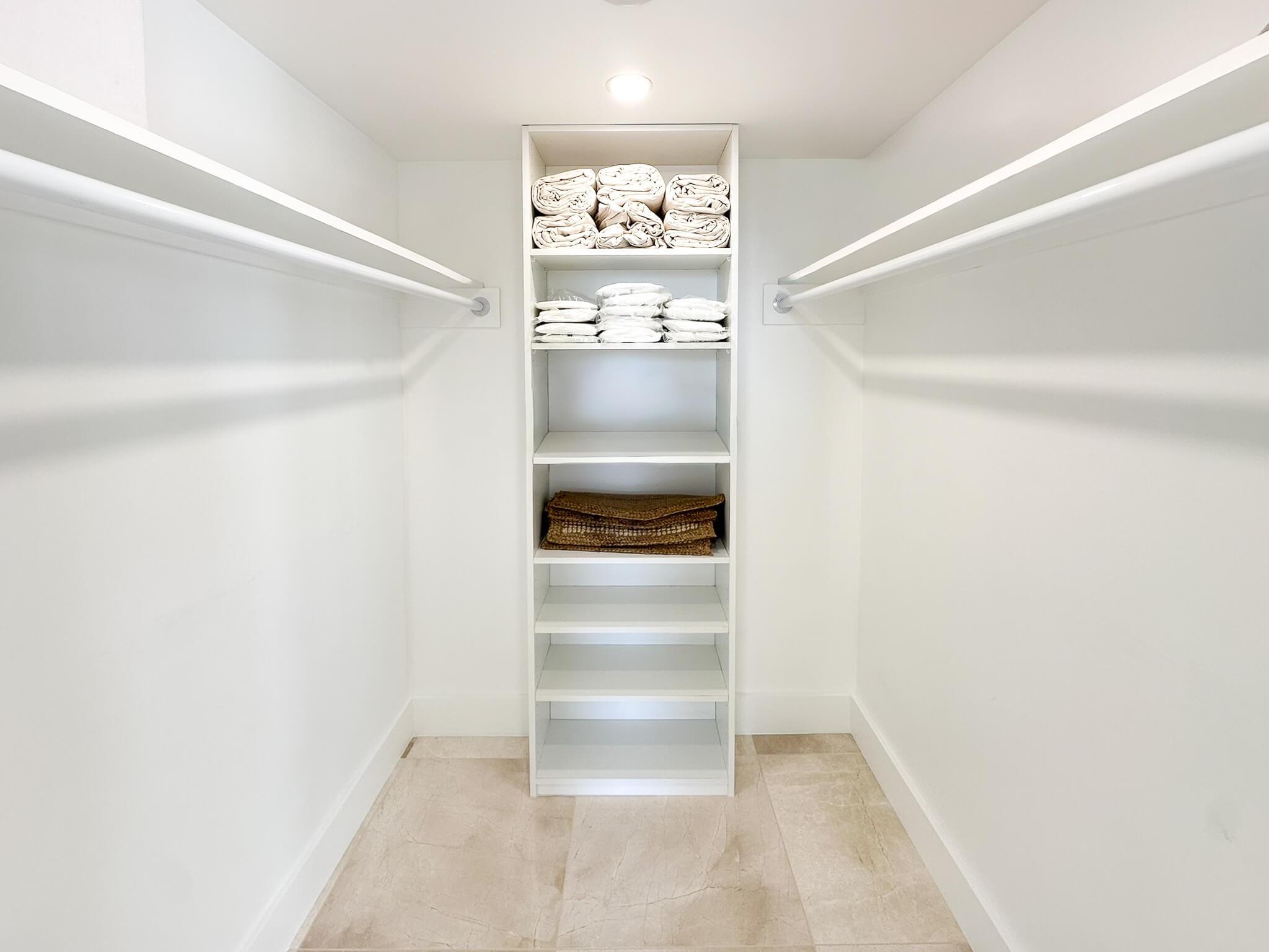 Coral Towers Condo - Residential