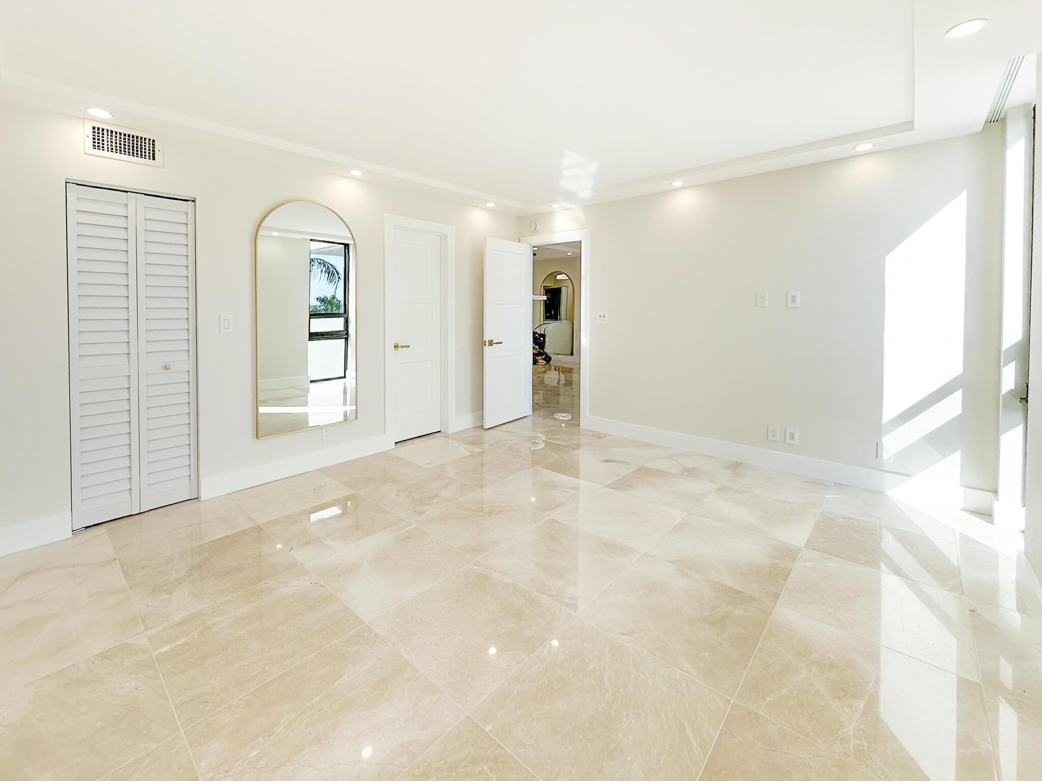 Coral Towers Condo - Residential