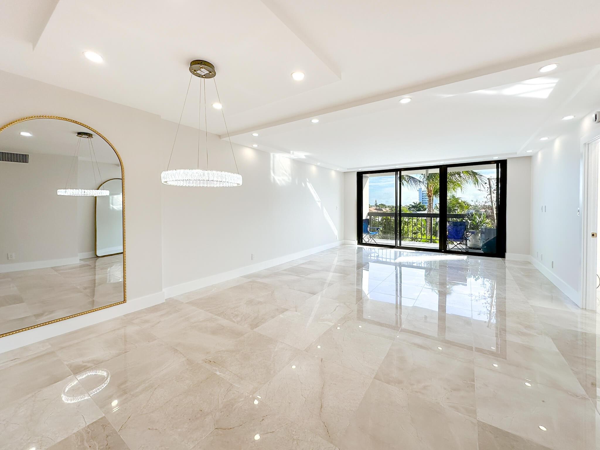 Coral Towers Condo - Residential