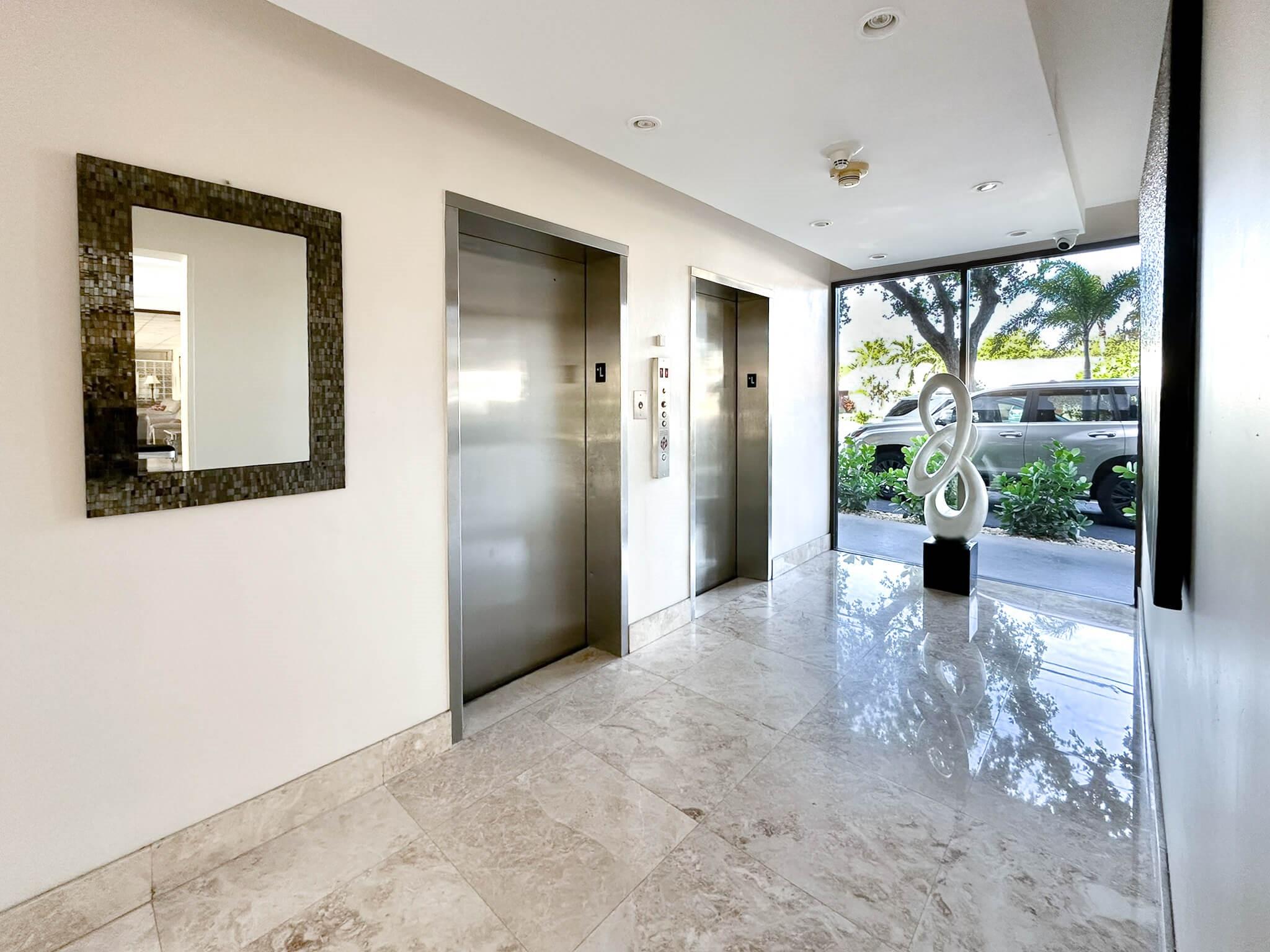 Coral Towers Condo - Residential