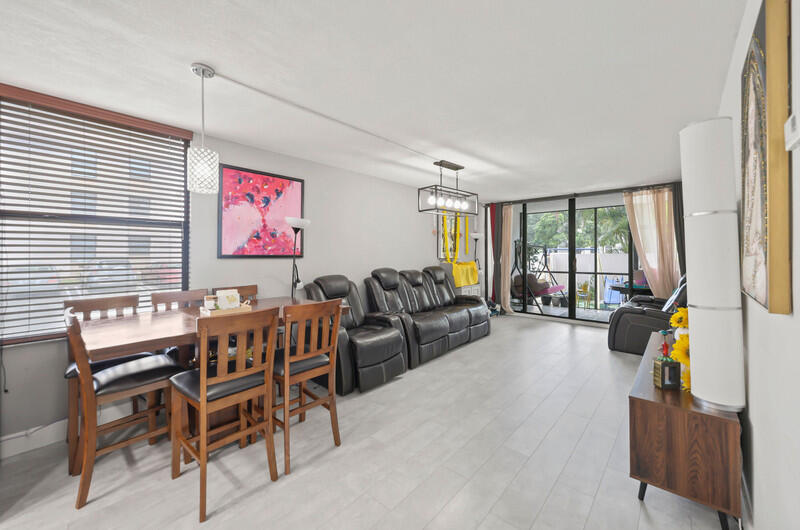 GREENGLADES CONDO I - Residential