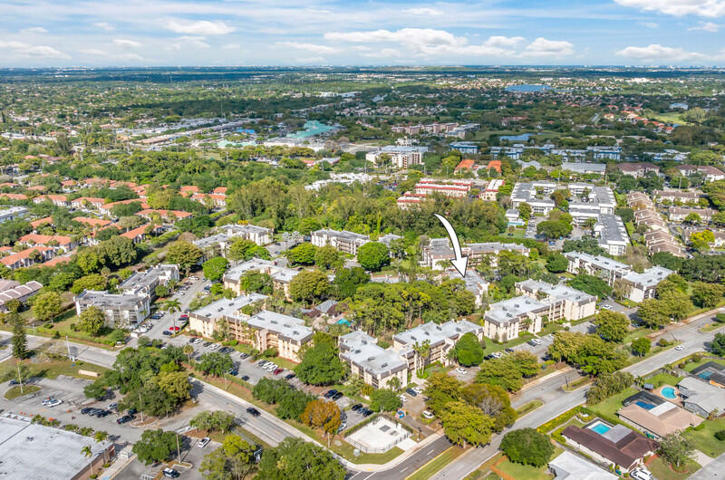 GREENGLADES CONDO I - Residential