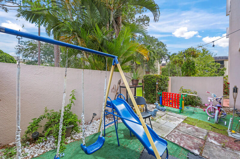 GREENGLADES CONDO I - Residential