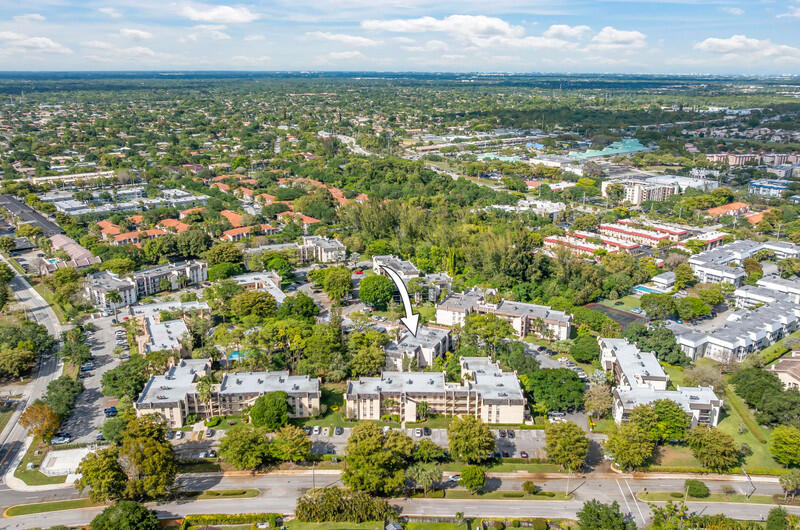 GREENGLADES CONDO I - Residential