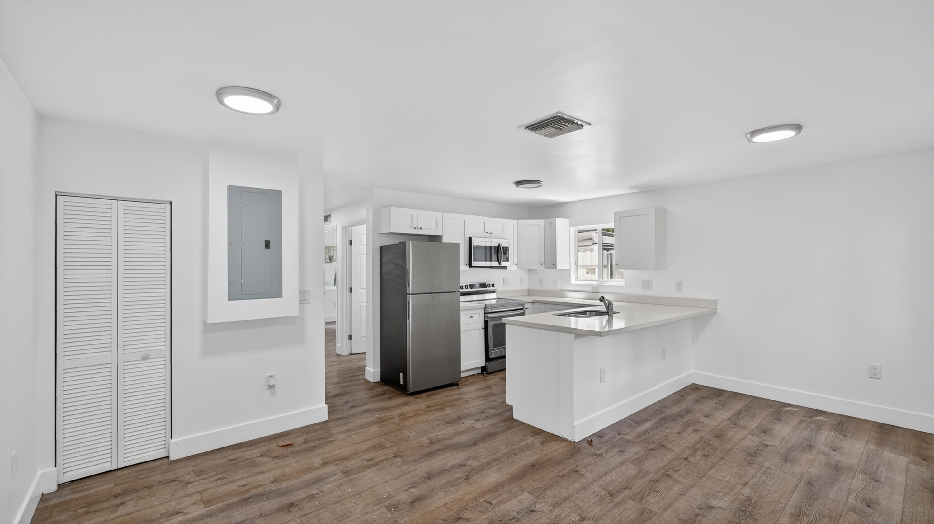 ROOSEVELT PARK - Residential