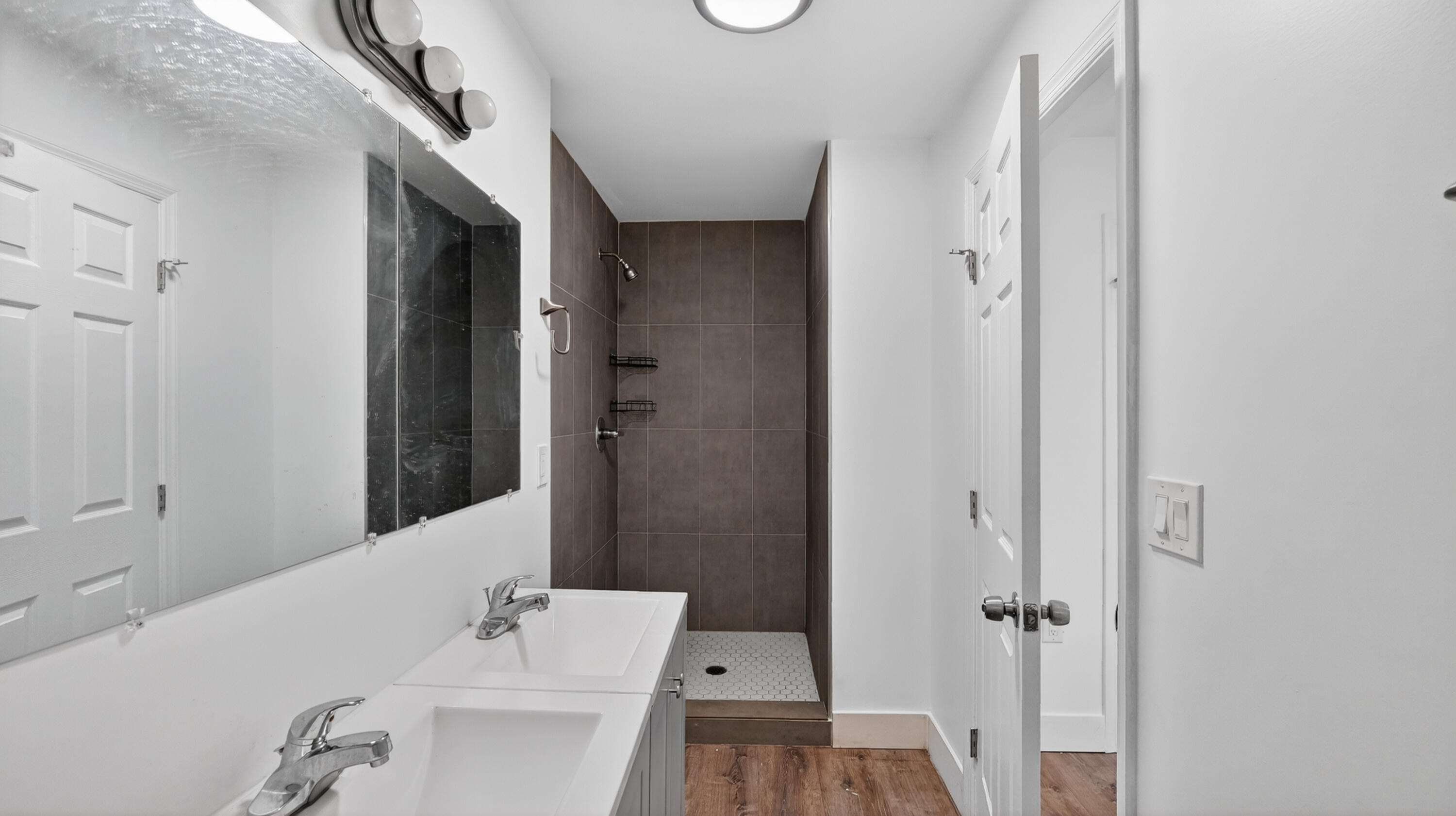 ROOSEVELT PARK - Residential
