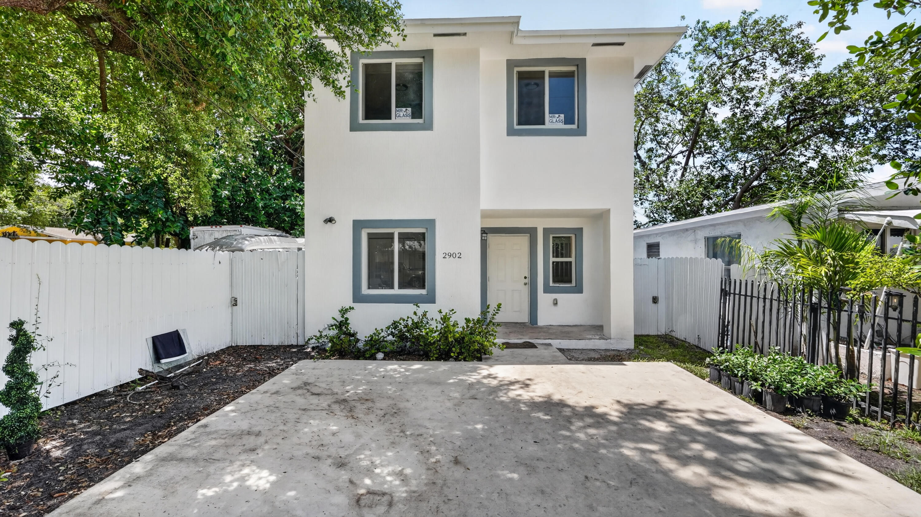 2902 NW 44th Street