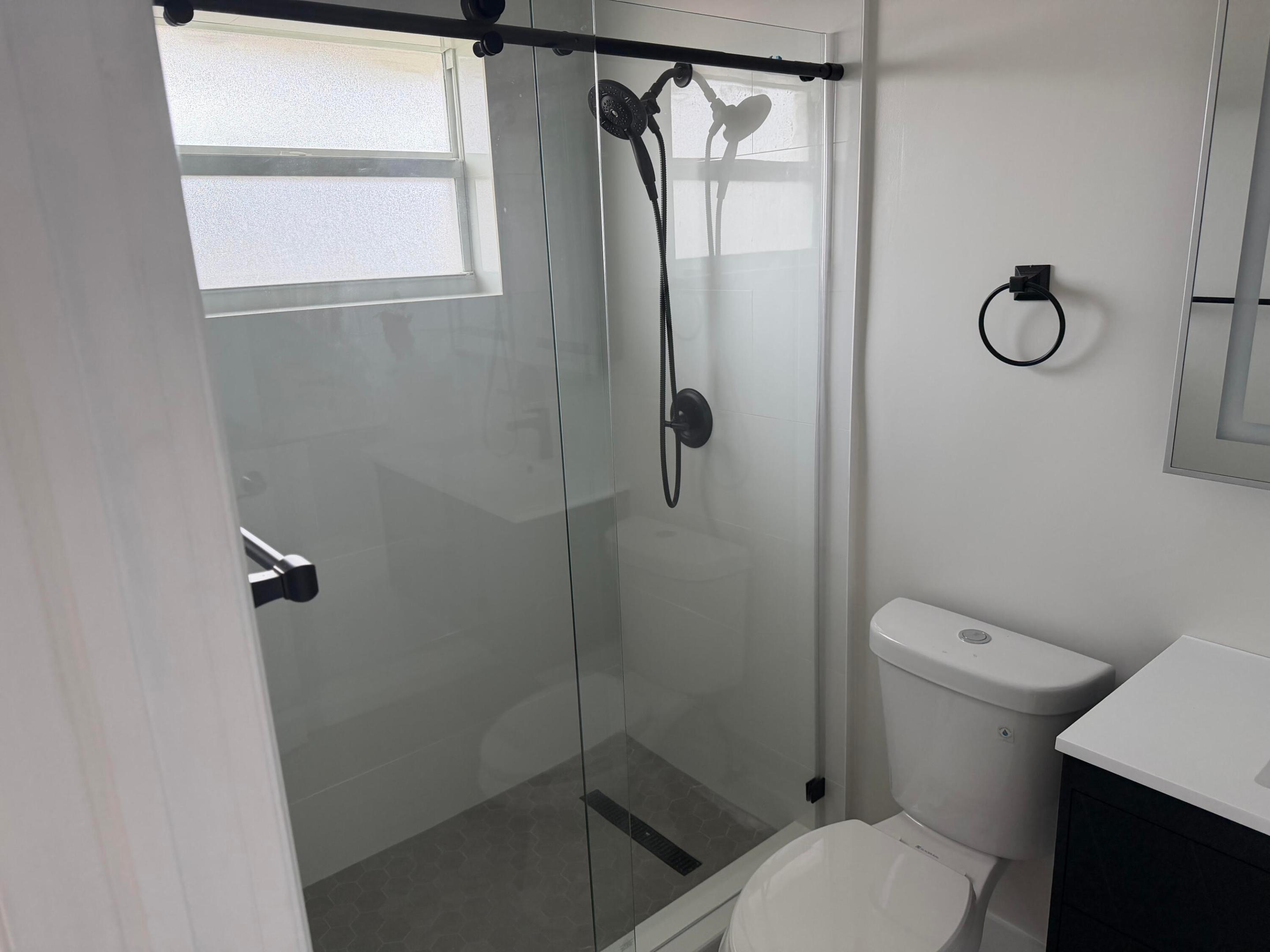 CORAL HIGHLANDS RESUB BLKS 1 & 2 - Residential Lease