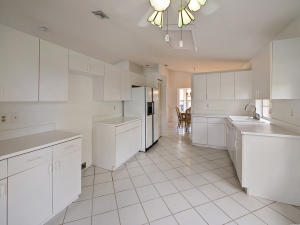 LAKEFIELD NORTH - Residential