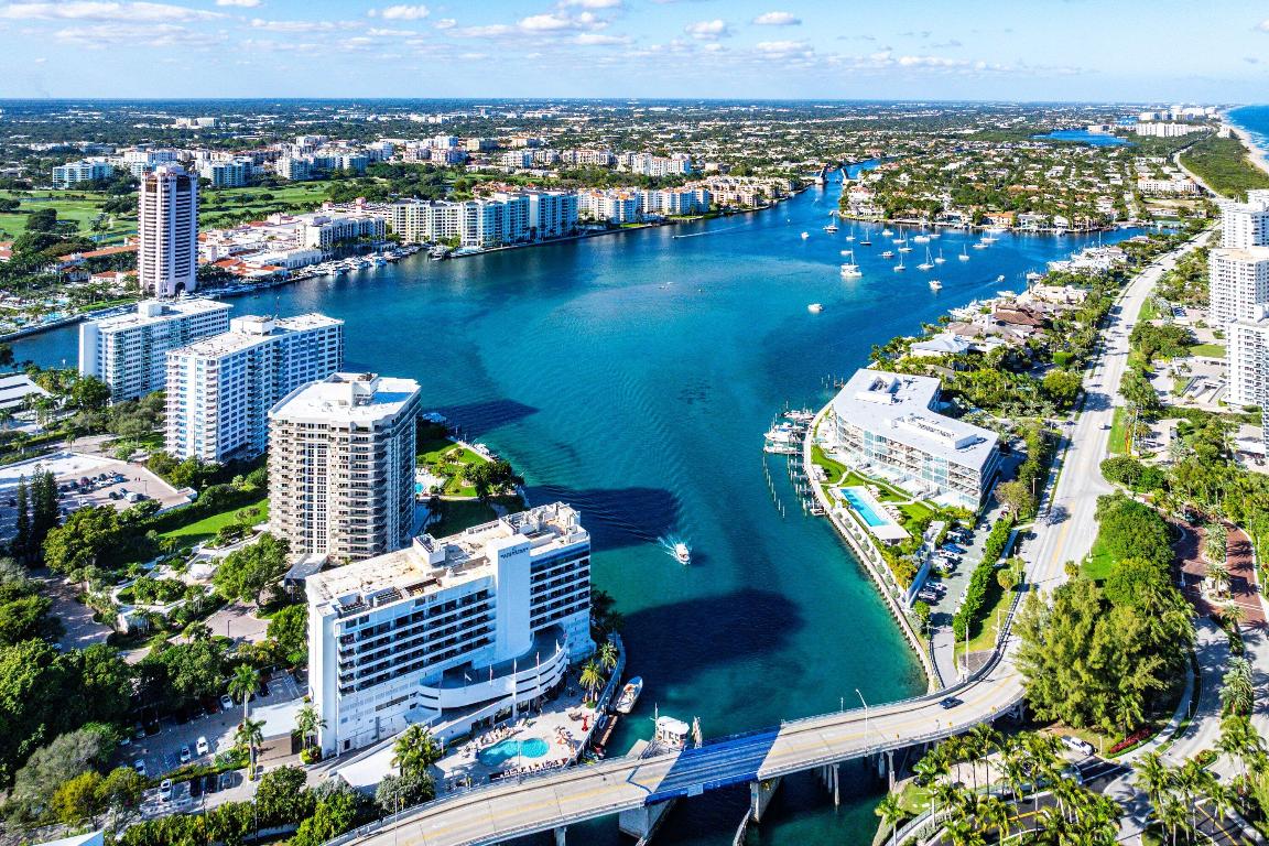 CARLTON CONDO - Residential