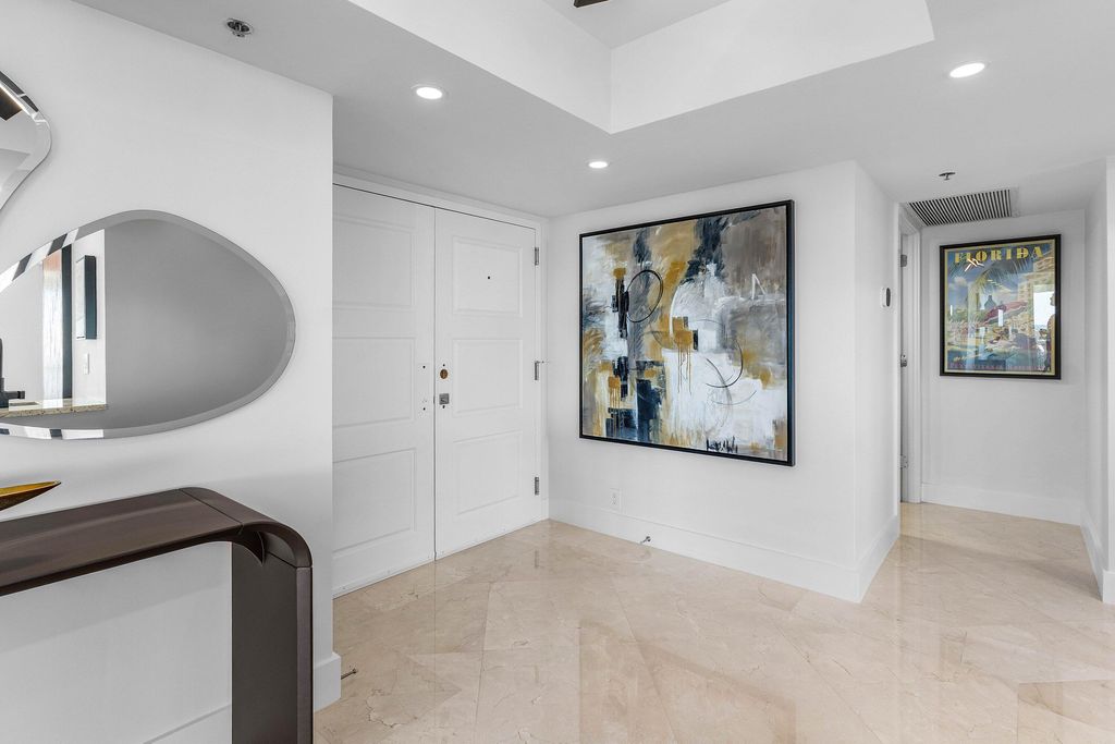 Photo of 901 E Camino Real Real #15d, Boca Raton, FL 33432 (MLS # R11155766)