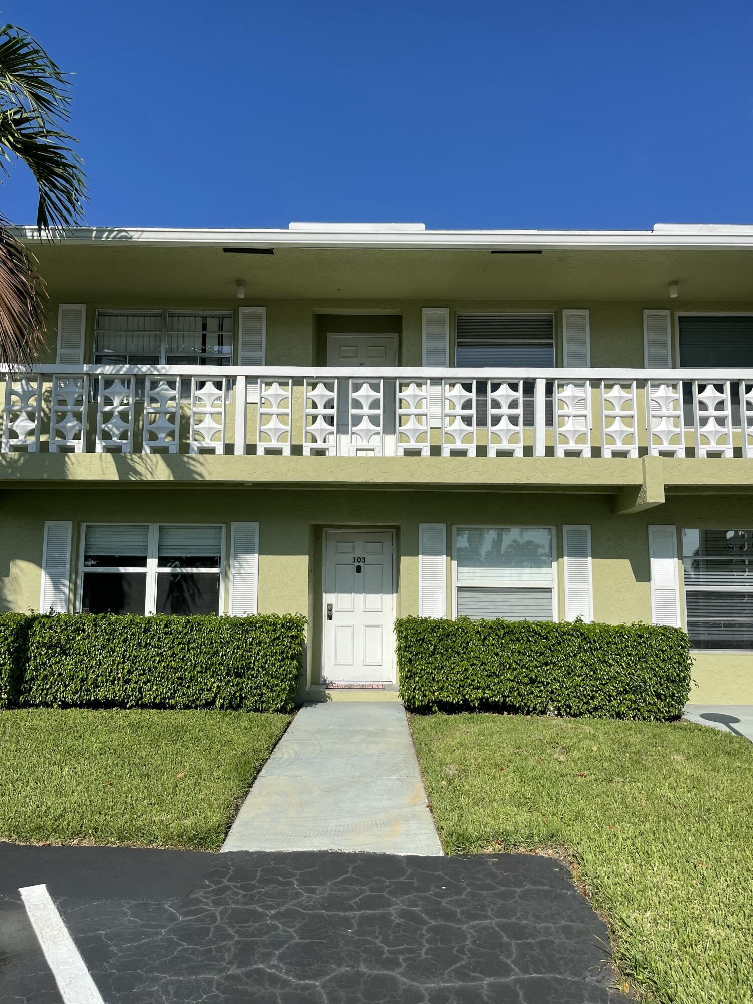 PINES OF DELRAY CONDO - Residential Lease