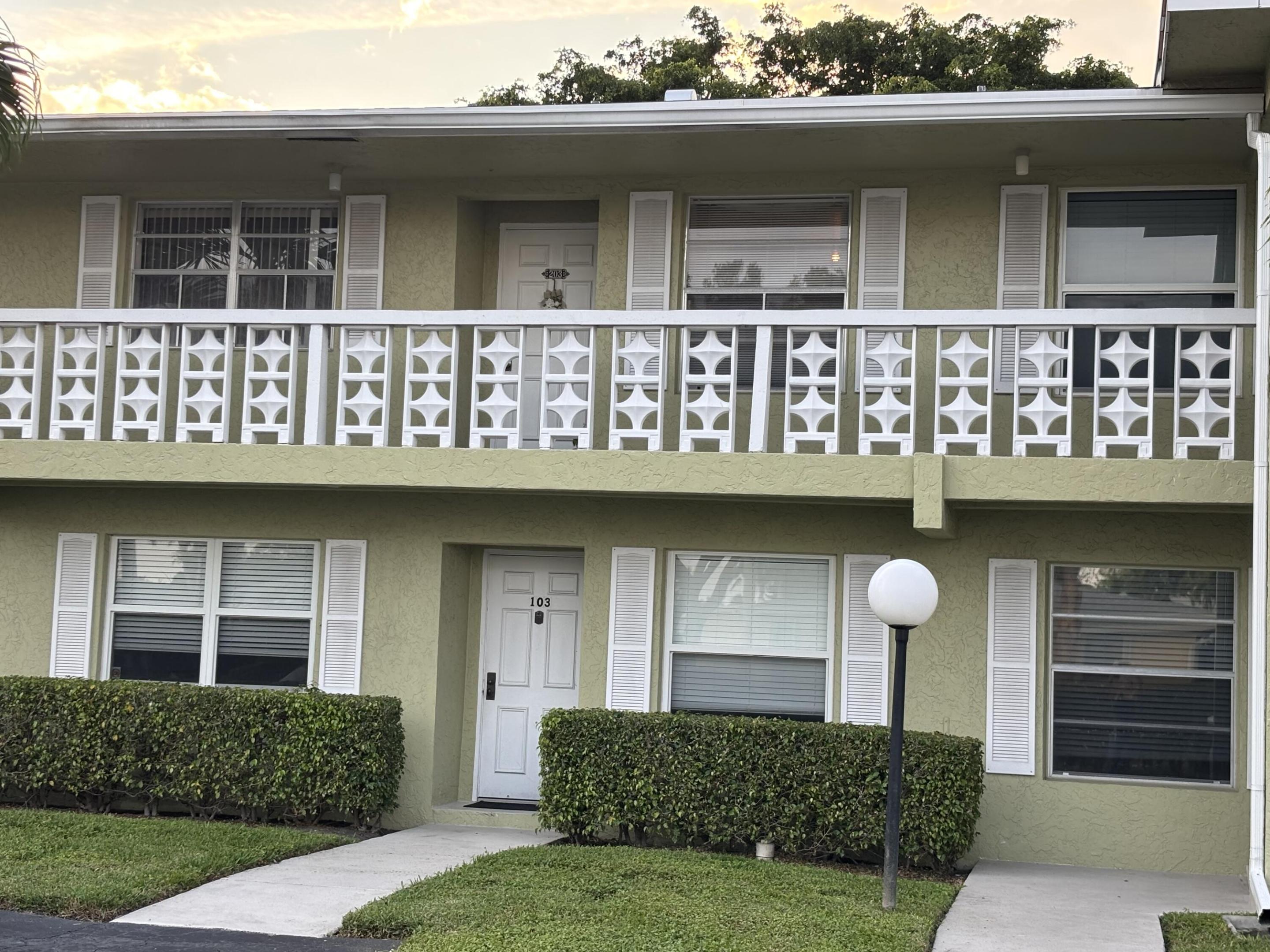PINES OF DELRAY CONDO - Residential Lease