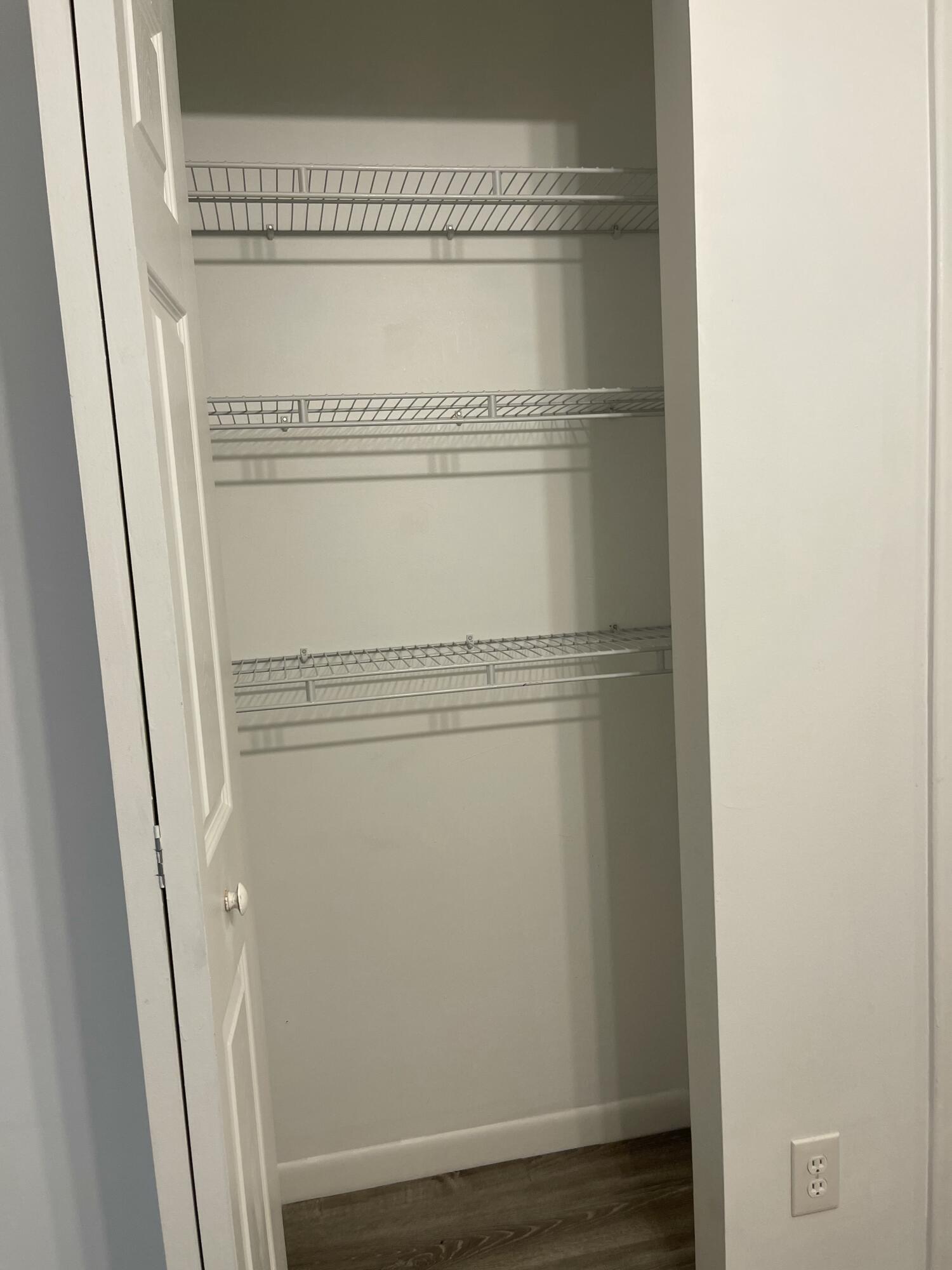 PINES OF DELRAY CONDO - Residential Lease