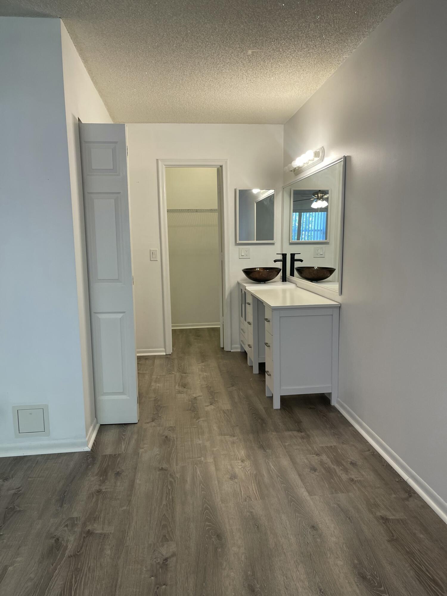 PINES OF DELRAY CONDO - Residential Lease