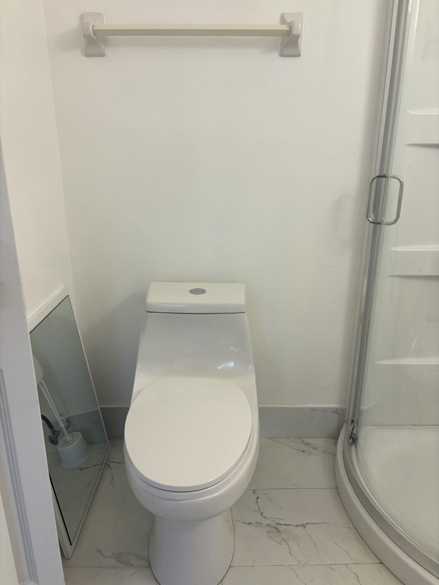 PINES OF DELRAY CONDO - Residential Lease