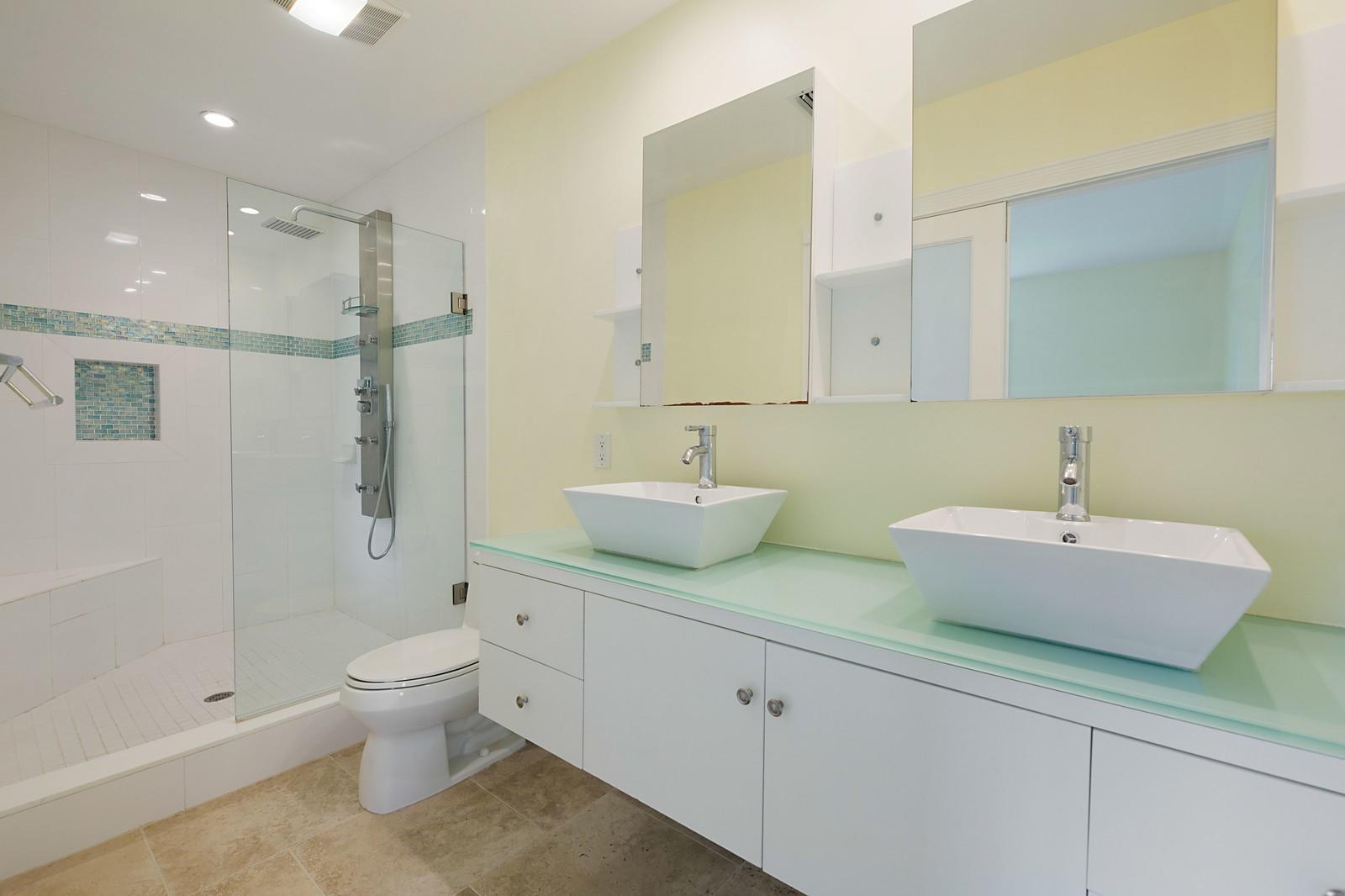 The Cove 5th Sec 39-5 B - Residential Lease