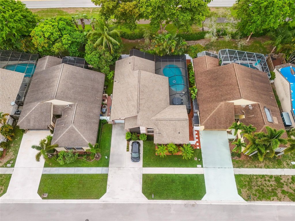 Photo of 21248 Summertrace Circle, Boca Raton, FL 33428 (MLS # F10445718)